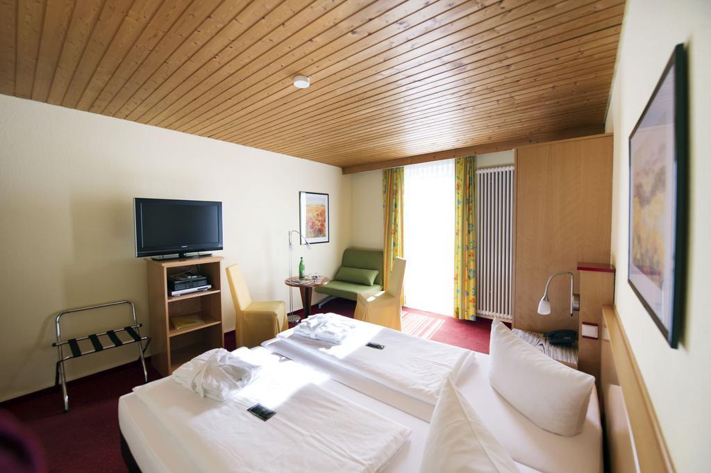 Hotel Garni Elegant Willingen  Oda fotoğraf